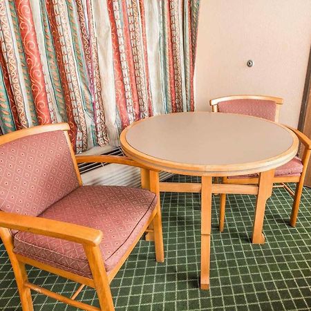 Econo Lodge Pooler - Savannah I-95 Extérieur photo