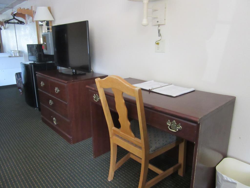 Econo Lodge Pooler - Savannah I-95 Extérieur photo