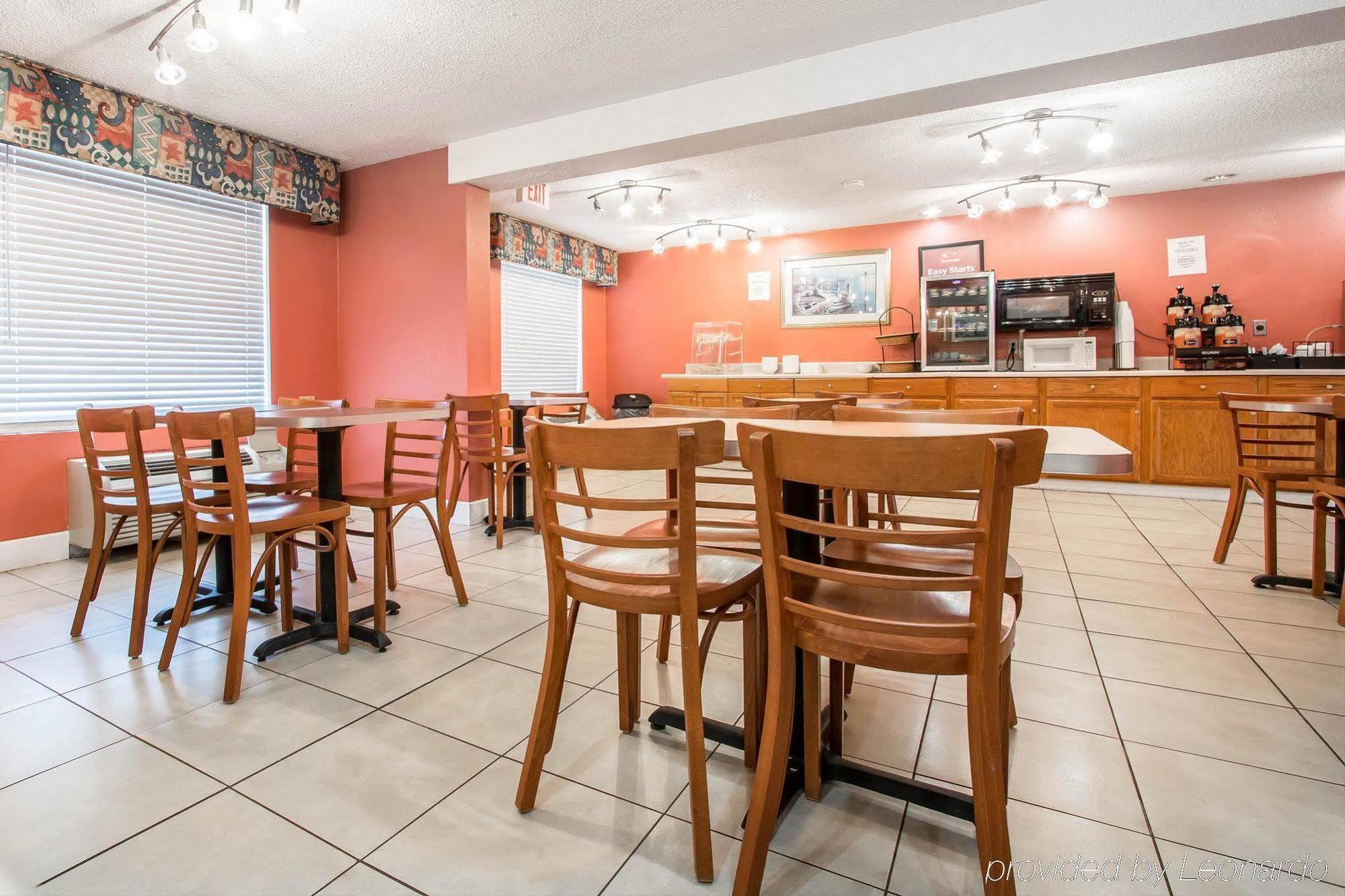 Econo Lodge Pooler - Savannah I-95 Extérieur photo