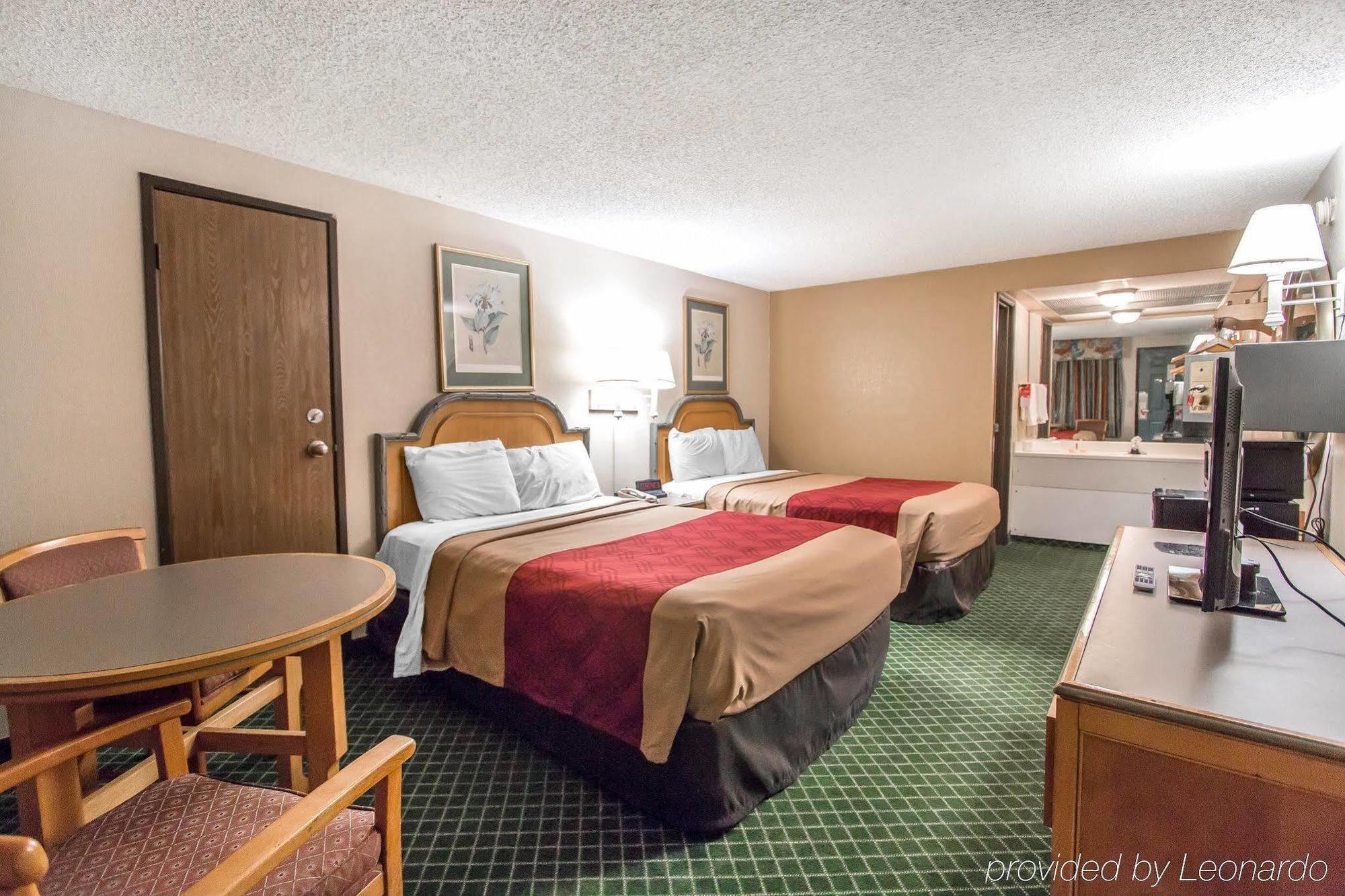 Econo Lodge Pooler - Savannah I-95 Extérieur photo