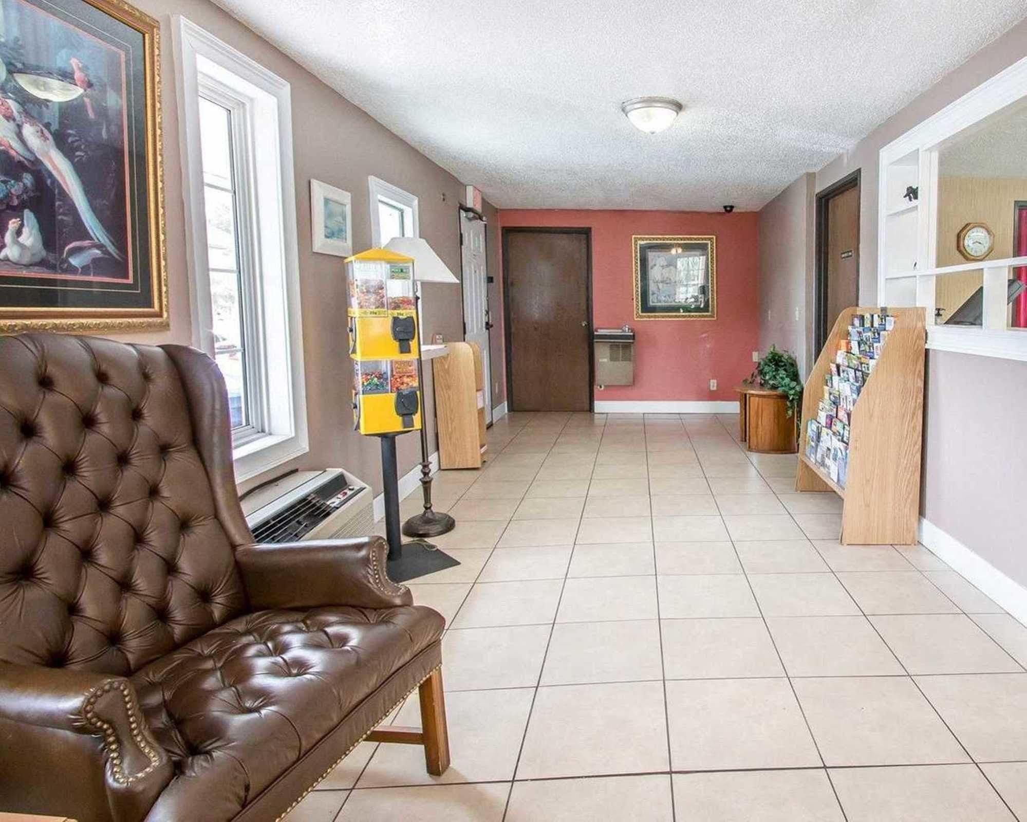 Econo Lodge Pooler - Savannah I-95 Extérieur photo
